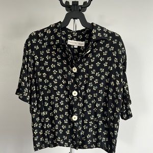 TARYN DE CHELLIS matching flower set!